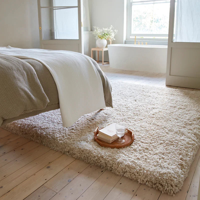 Beige Shaggy Rugs