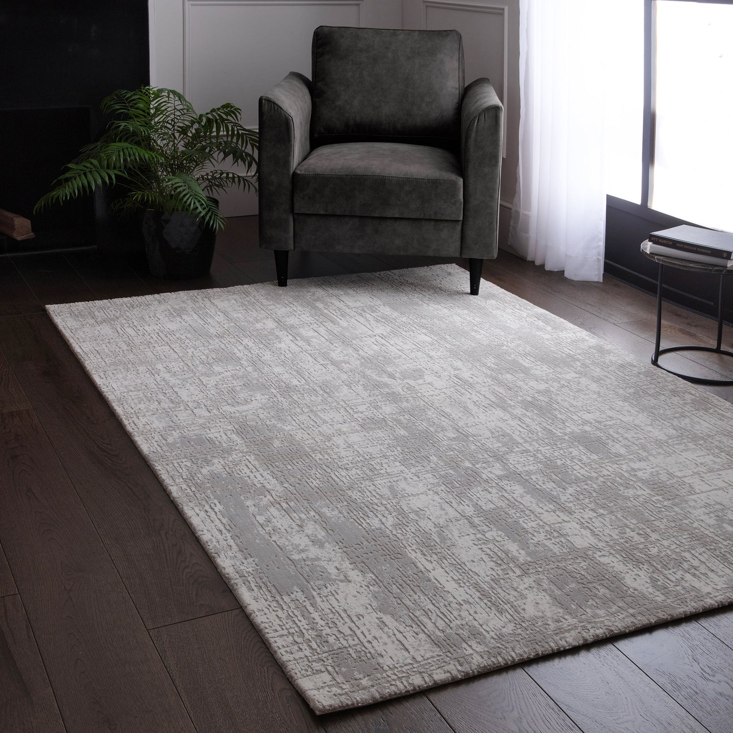 Grey & White Rugs