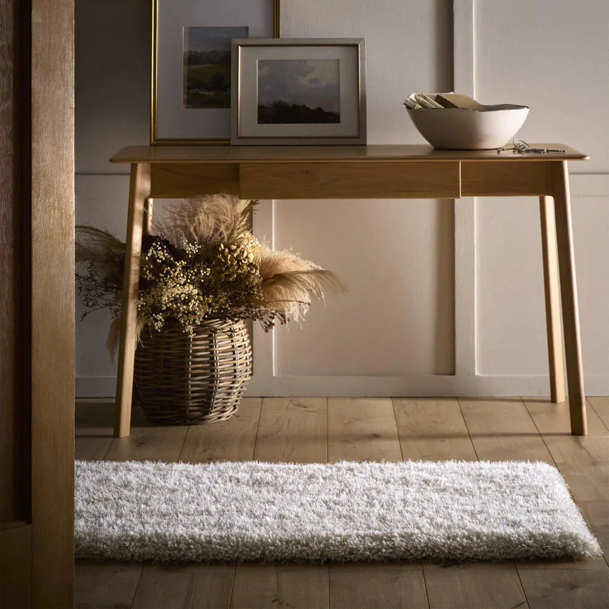 Cream Shaggy Rugs