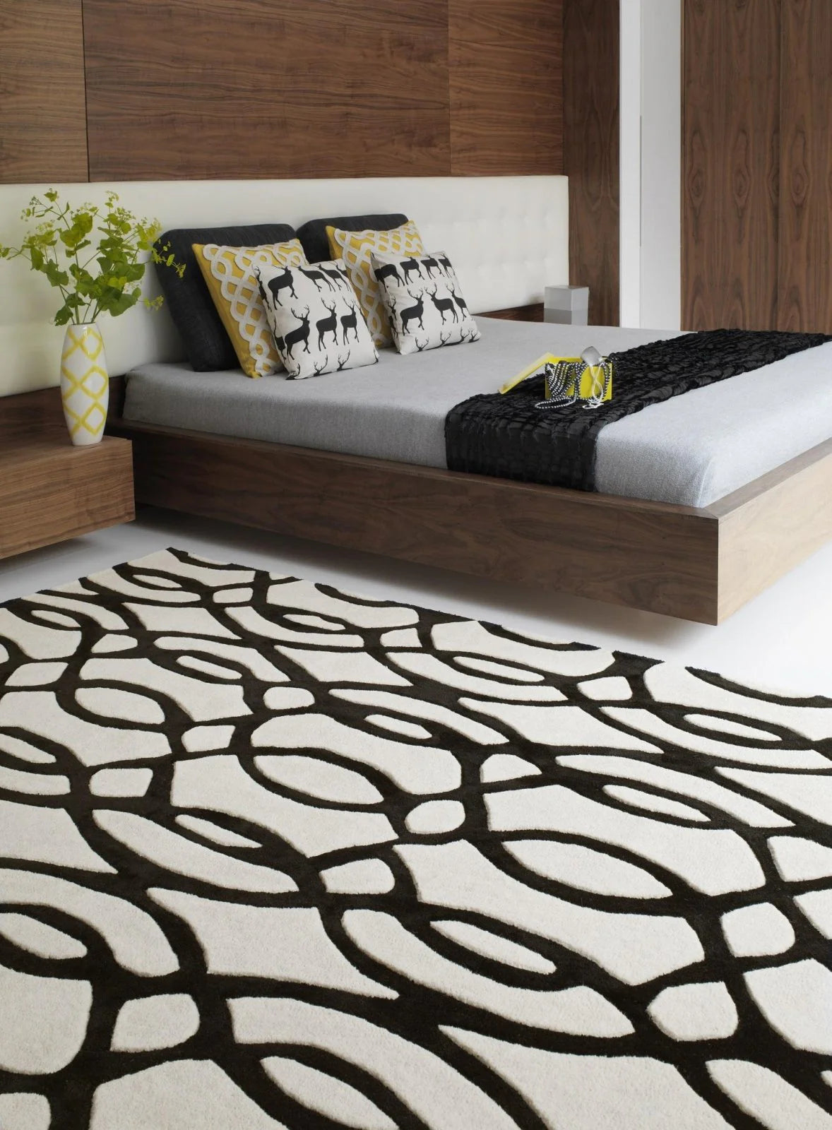 Black and White Rugs