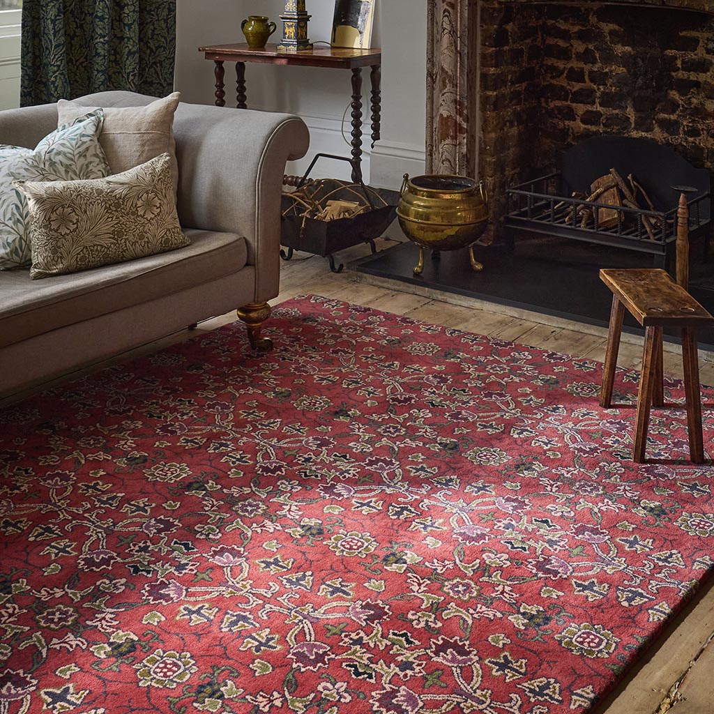 Morris & Co Morhun Persian Scroll Plum 130603 Rug