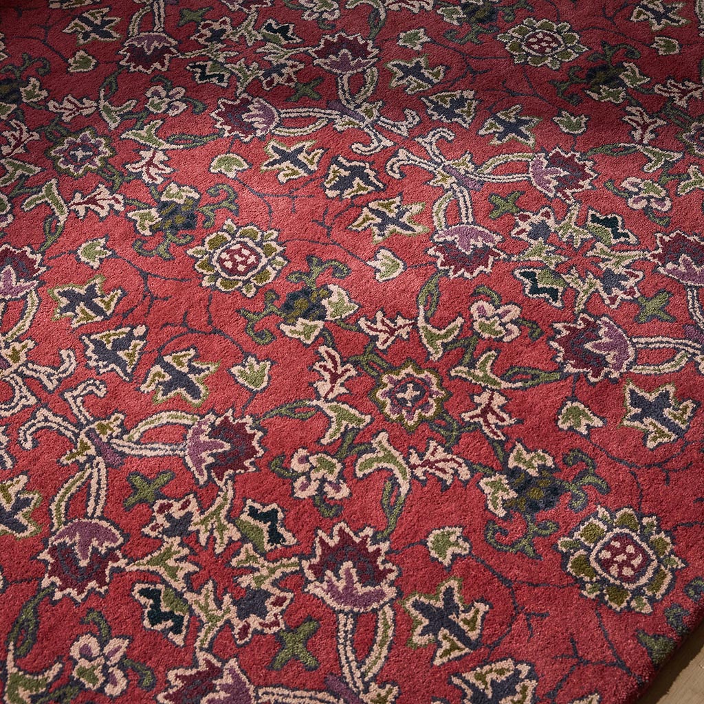 Morris & Co Morhun Persian Scroll Plum 130603 Rug