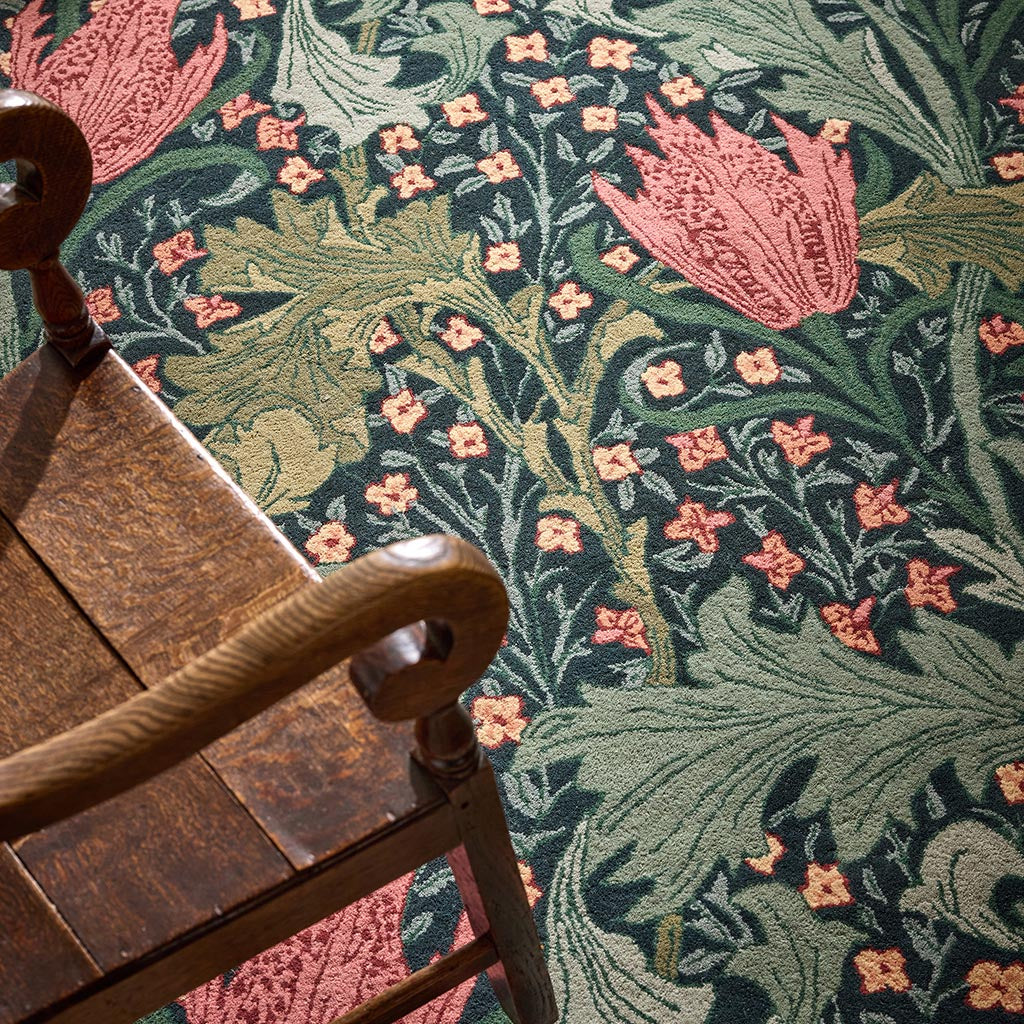 Morris & Co Morhun Lent Lily 130908 Indigo Madder Rug