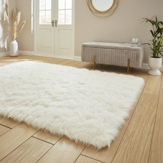 Polar Plush Ivory Soft Shaggy Rug alternate image