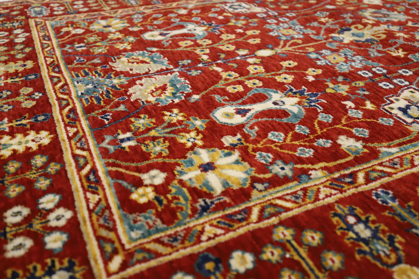 Amiri Sultani Red Rug - Love-Rugs
