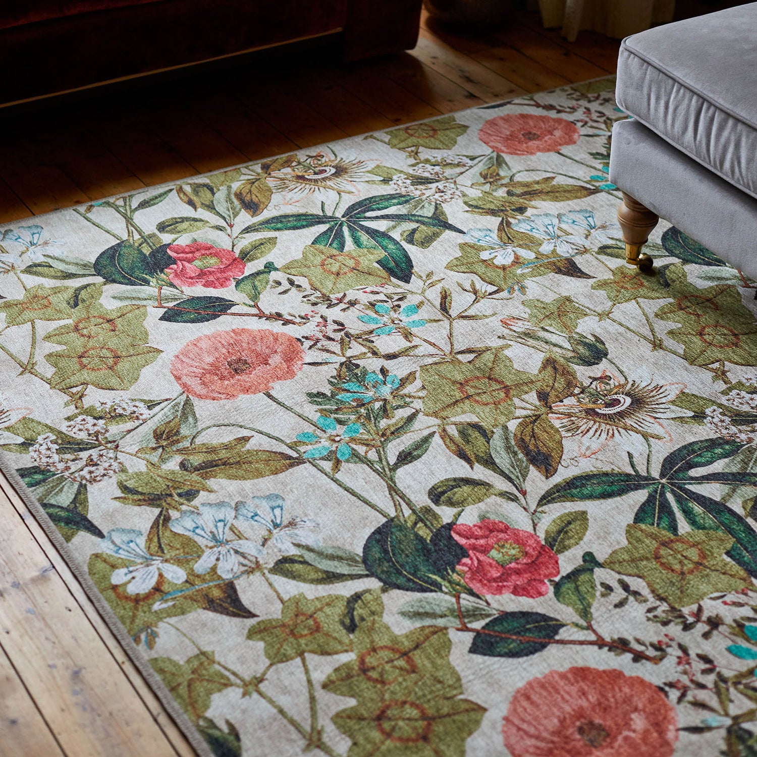 Clarke & Clarke Passiflora Peaches & Cream Washable Rug