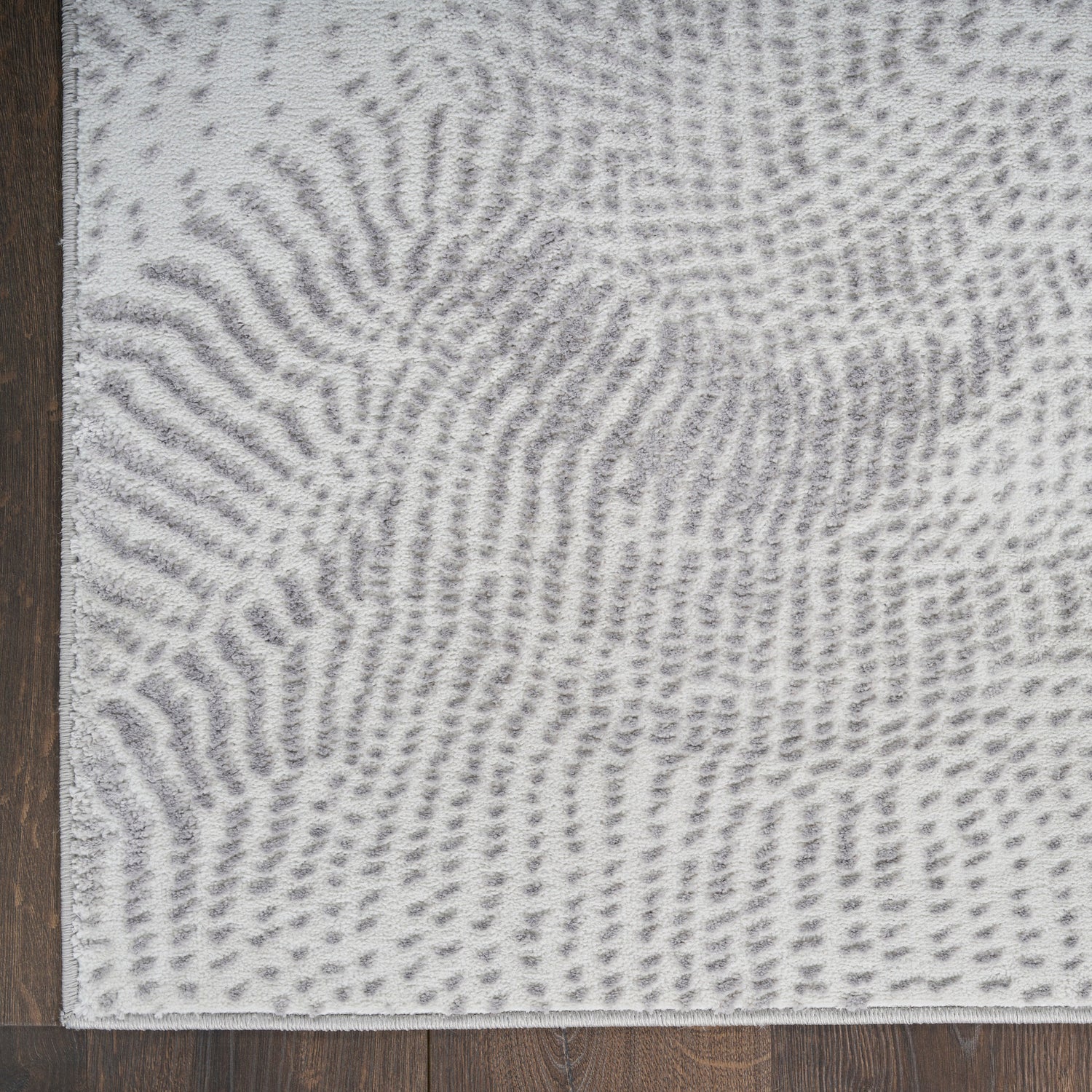 DKNY Central Park West CEP01 Grey Rug - Love-Rugs