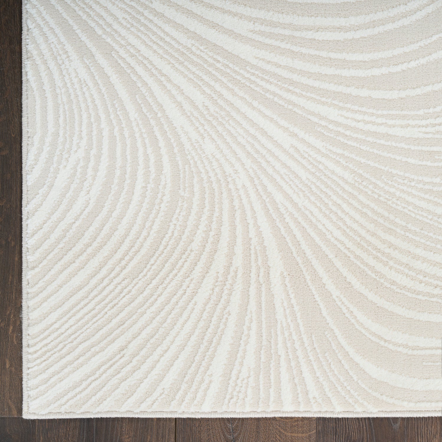 DKNY Central Park West CEP02 Ivory Rug - Love-Rugs