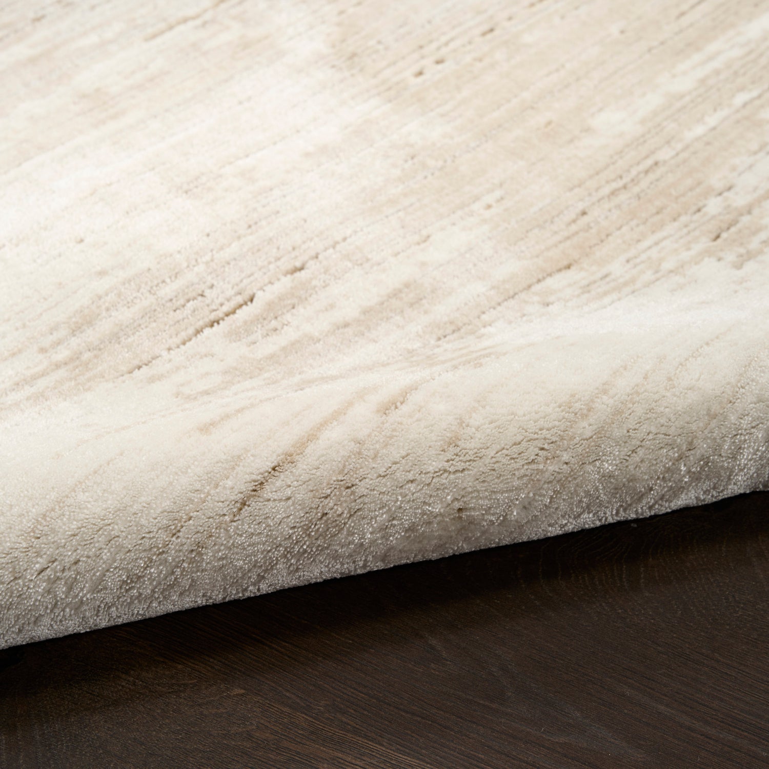 DKNY Grand Street GRN04 IVTAU Rug - Love-Rugs