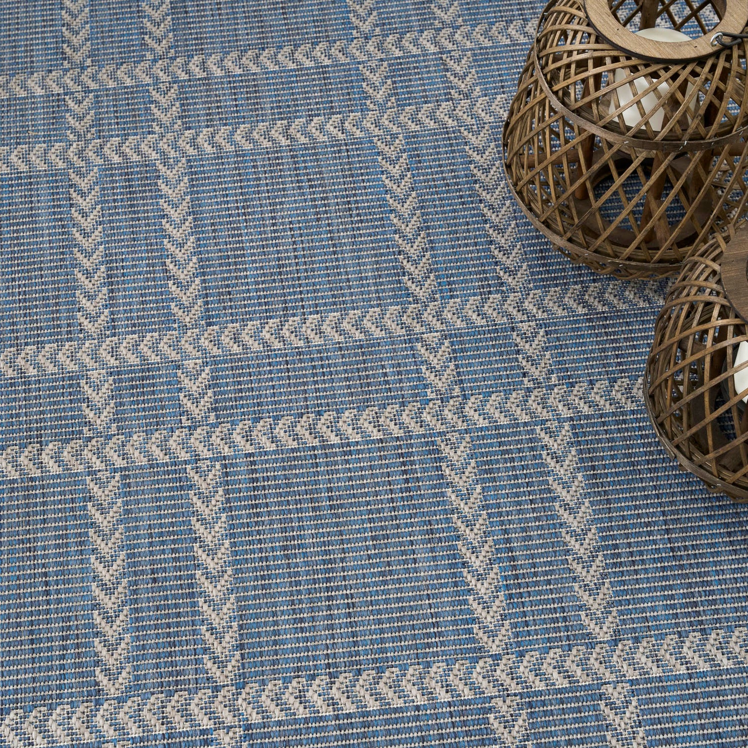 Nourison Horizon Indoor Outdoor HOZ04 Navy Rug