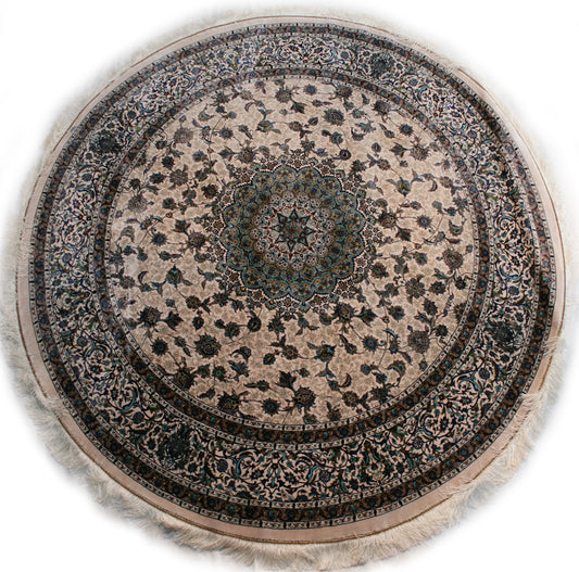 Timeless Loom Isfahan Round Rug alternate image