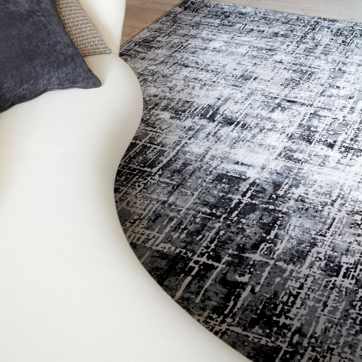 Kuza Abstract Black Rug - Love-Rugs