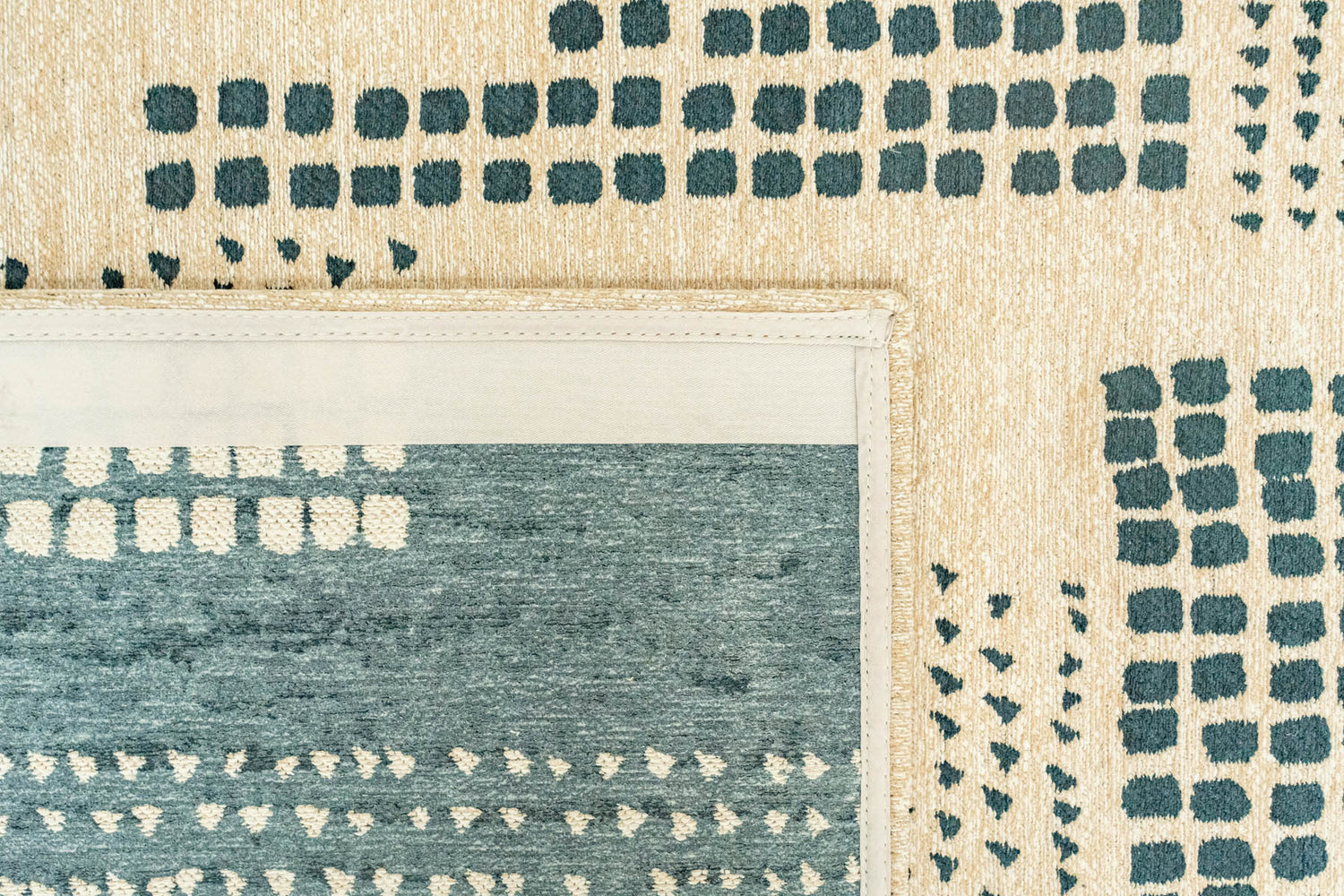 Louis De Poortere Craft Zen Garden 2076 Scots Pine Rug - Love-Rugs