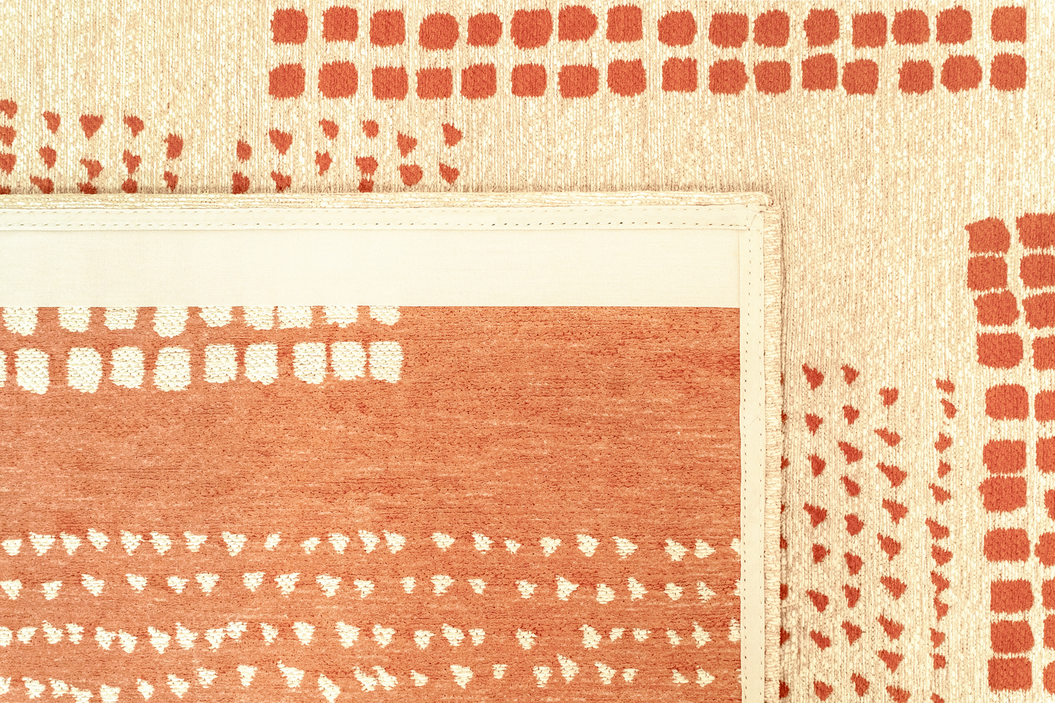 Louis De Poortere Craft Zen Garden 2078 Grenadine Rug - Love-Rugs