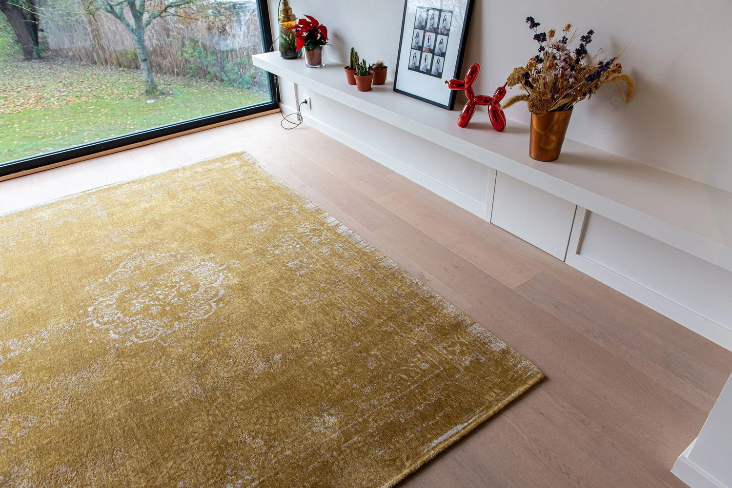 Louis De Poortere Fading World Medallion 9145 Spring Moss Rug - Love-Rugs