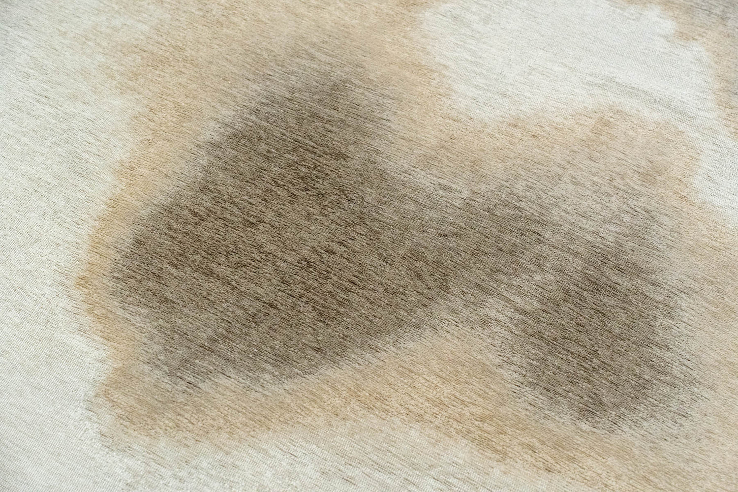 Louis De Poortere Meditation Aquarelle 2089 Nature Peanut Rug - Love-Rgs