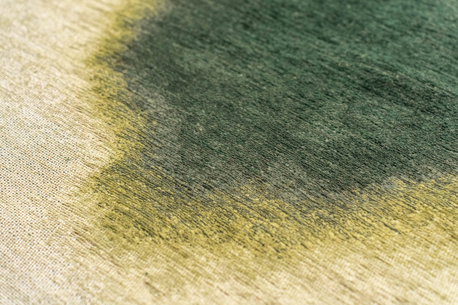 Louis De Poortere Meditation Aquarelle 2092 Leaf Peanut Rug - Love-Rugs