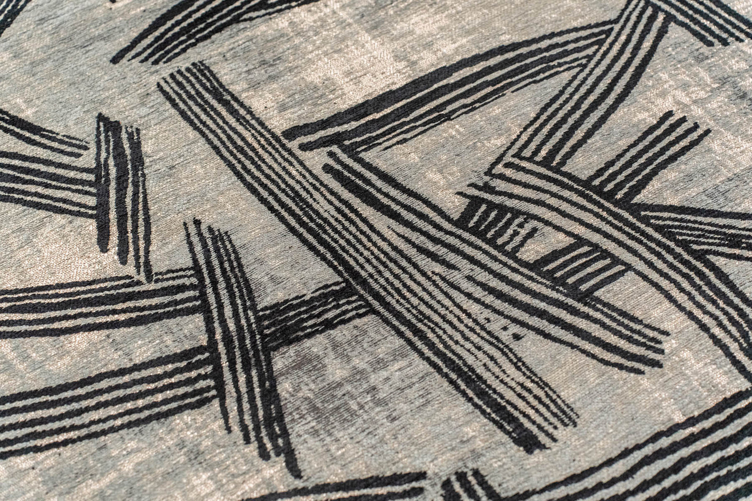 Louis De Poortere Meditation Kanji 2066 Dark Street Round Rug - Love-Rugs