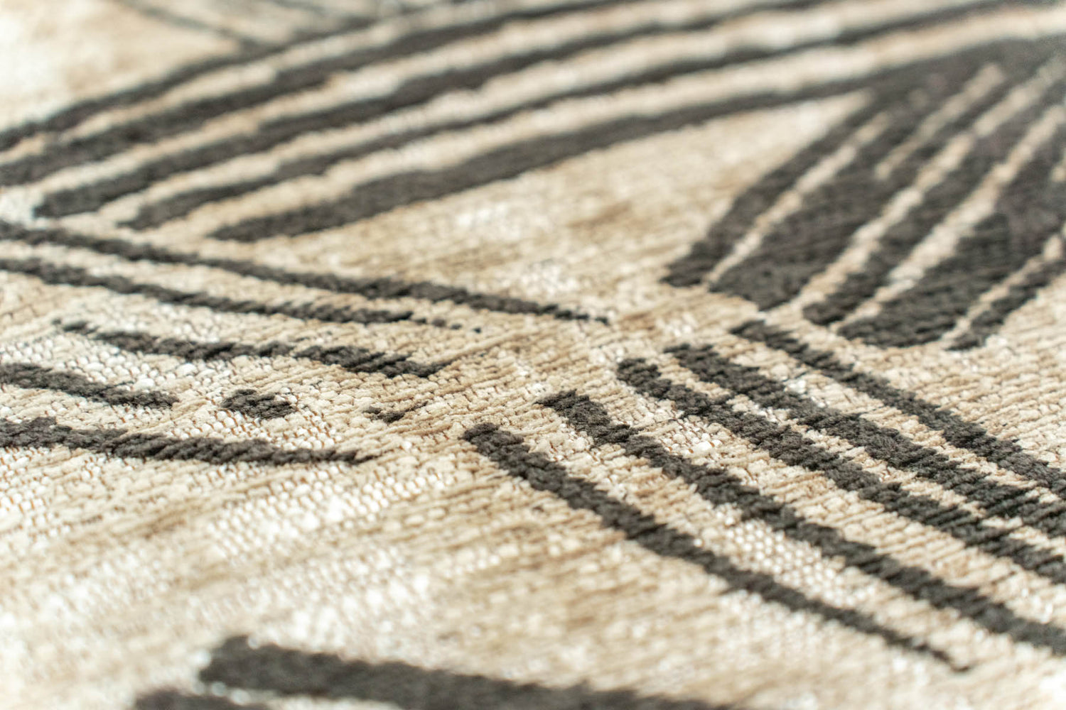 Louis De Poortere Meditation Kanji 2067 Slate Rug - Love-Rugs