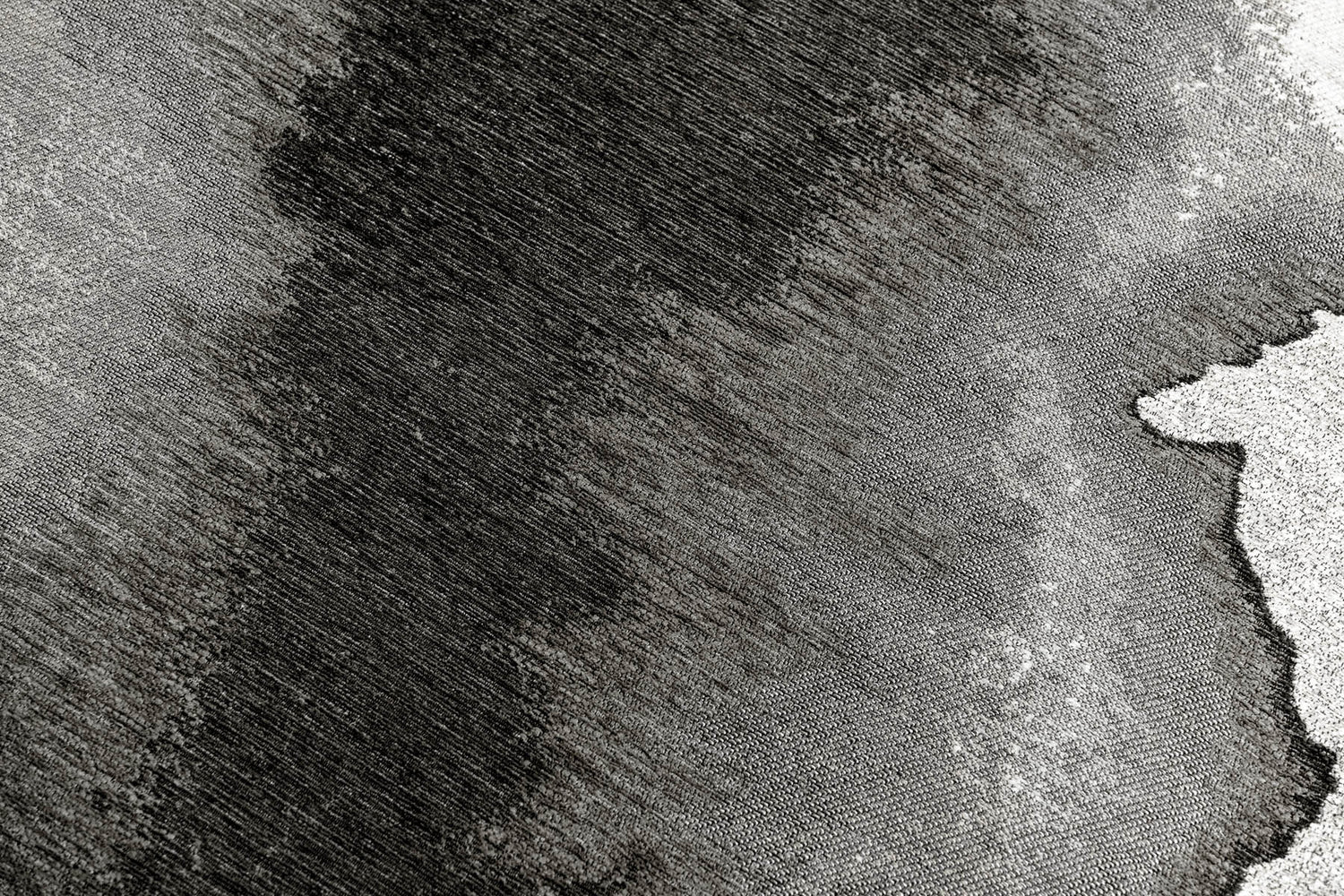 Louis De Poortere Meditation Lagoon 2083 Black Shadow Rug - Love-Rugs