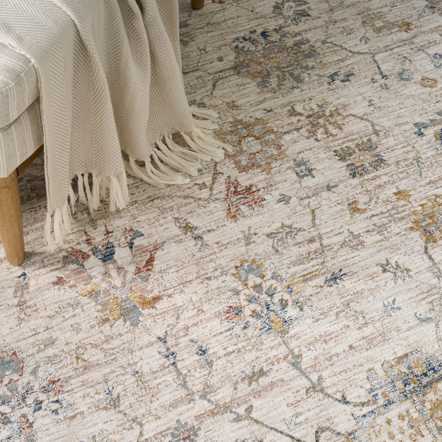 Nourison Antique Fusion ANF04 IVMTC Ivory Multicolour Rug - Love-Rugs