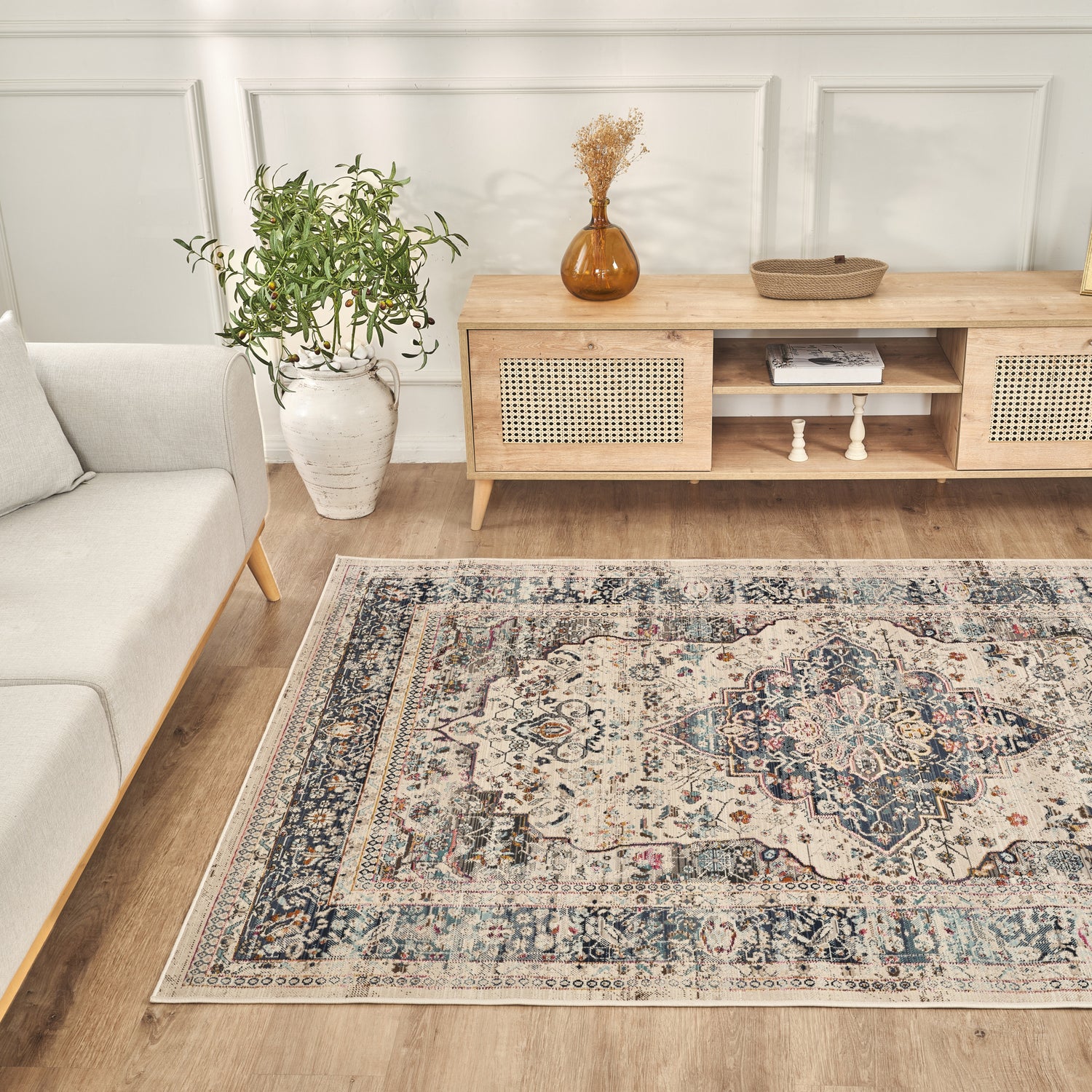 Nourison Vintage Kashan VKA07 Ivory / Blue Rug - Love-Rugs