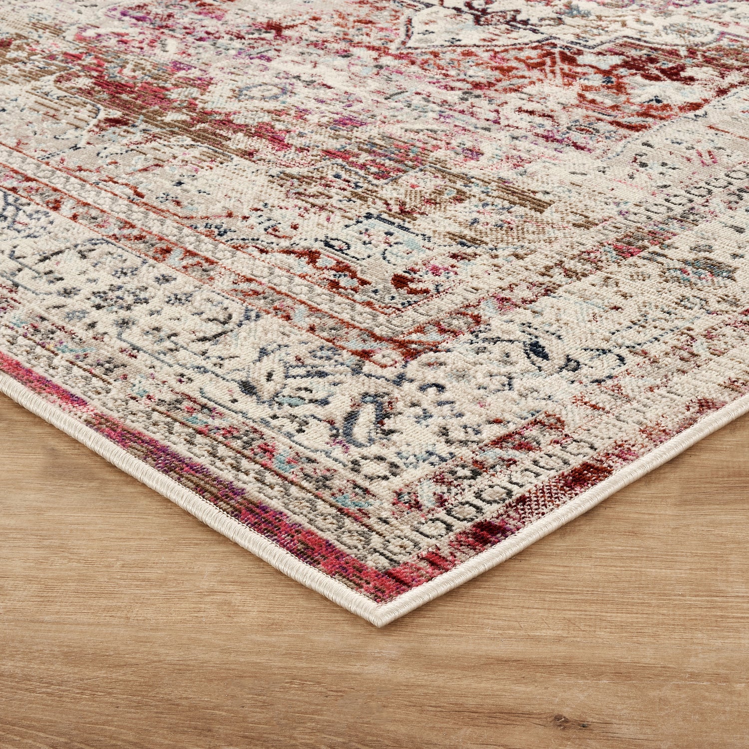 Nourison Vintage Kashan VKA07 Red / Ivory Rug - Love-Rugs