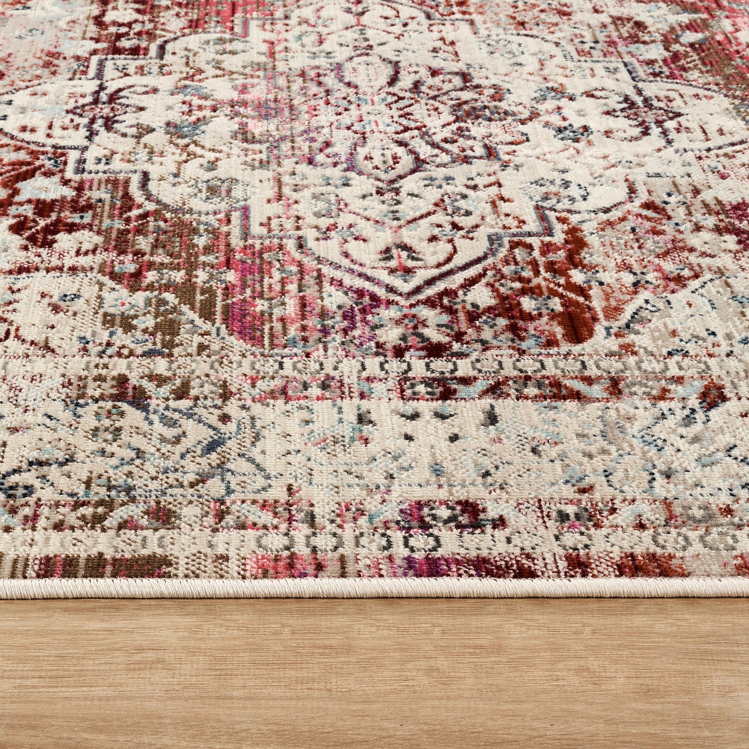 Nourison Vintage Kashan VKA07 Red / Ivory Rug - Love-Rugs