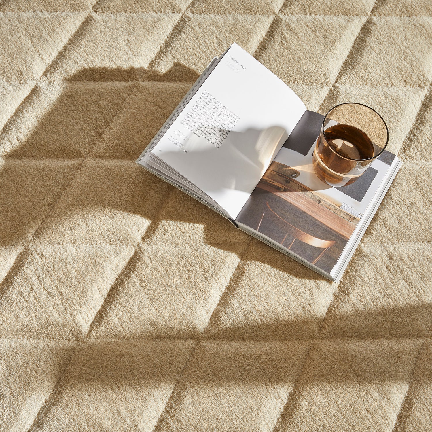 Priory PRI103 Beige Rug