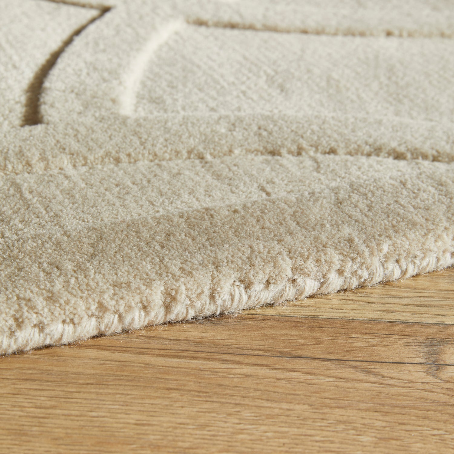 Priory PRI101 Ivory Rug - Love-Rugs