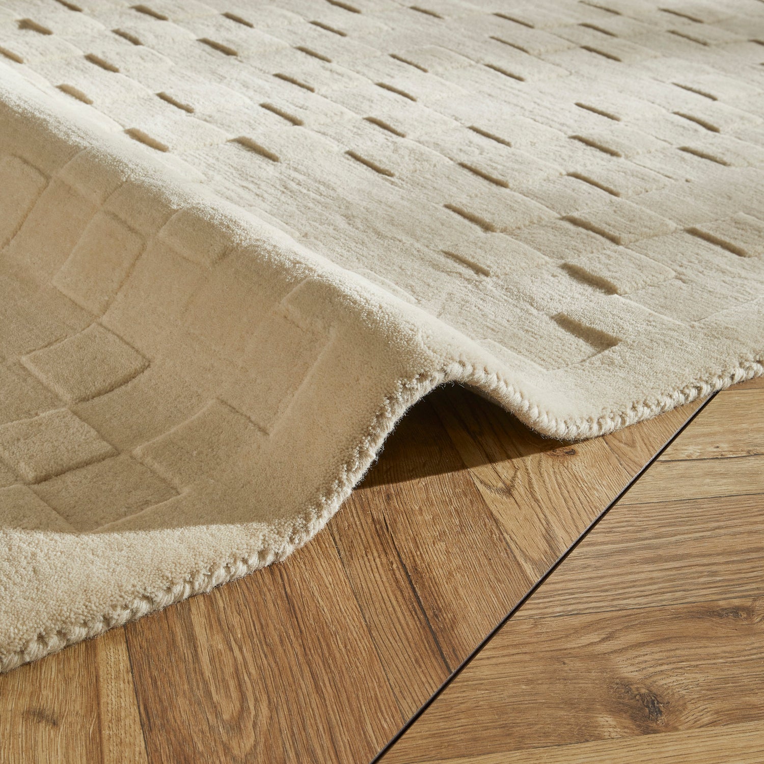 Priory PRI102 Ivory Rug - Love-Rugs