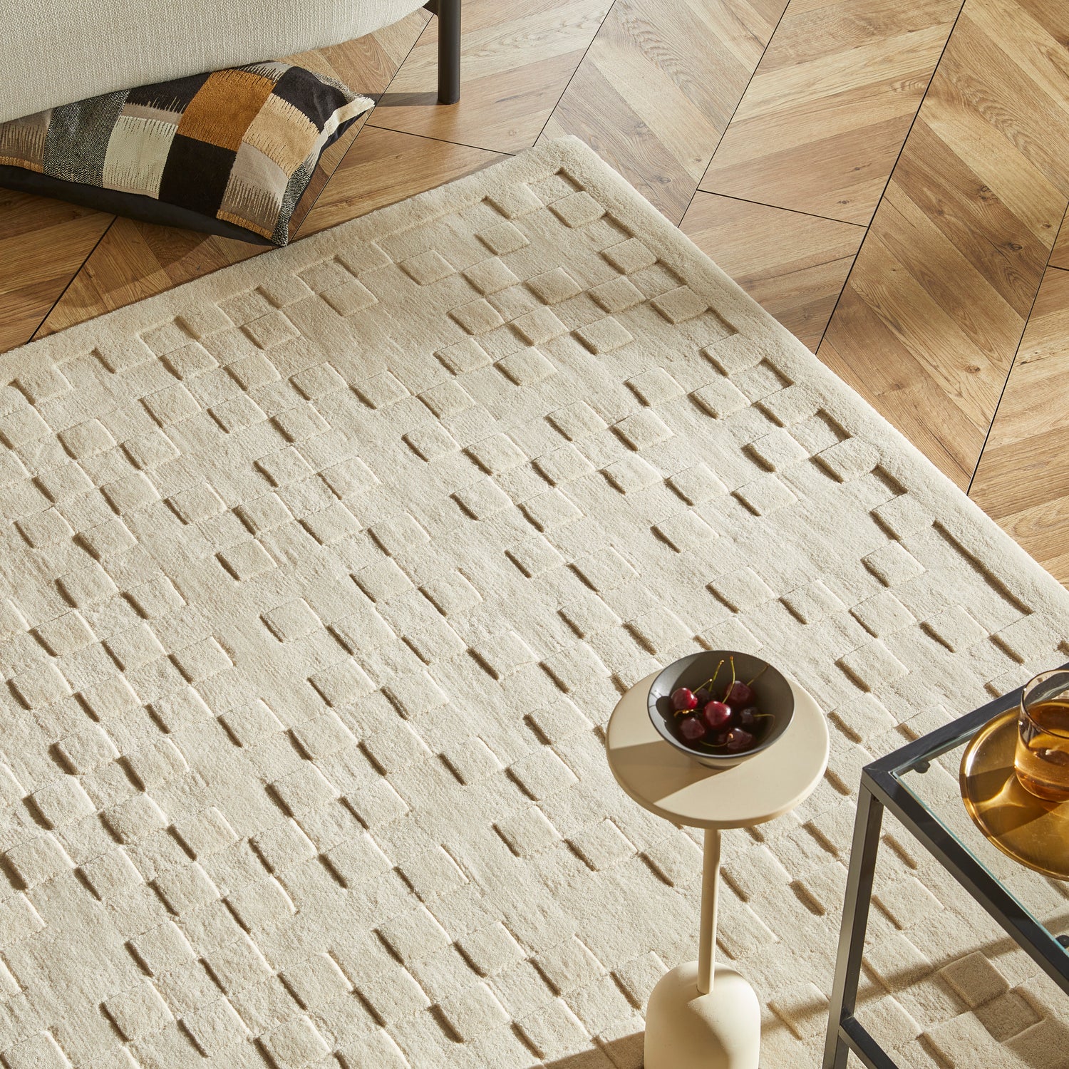 Priory PRI102 Ivory Rug - Love-Rugs