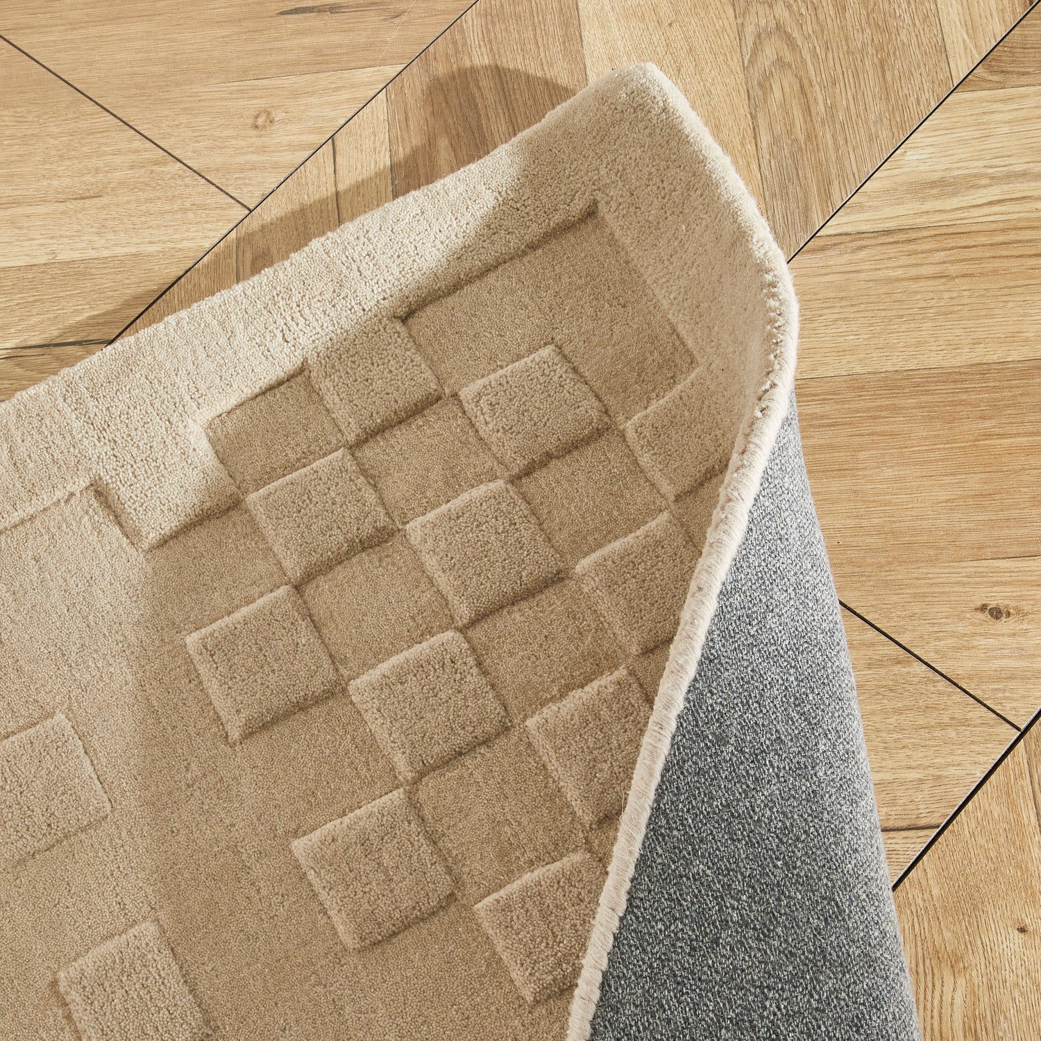 Priory PRI102 Taupe Rug - Love-Rugs
