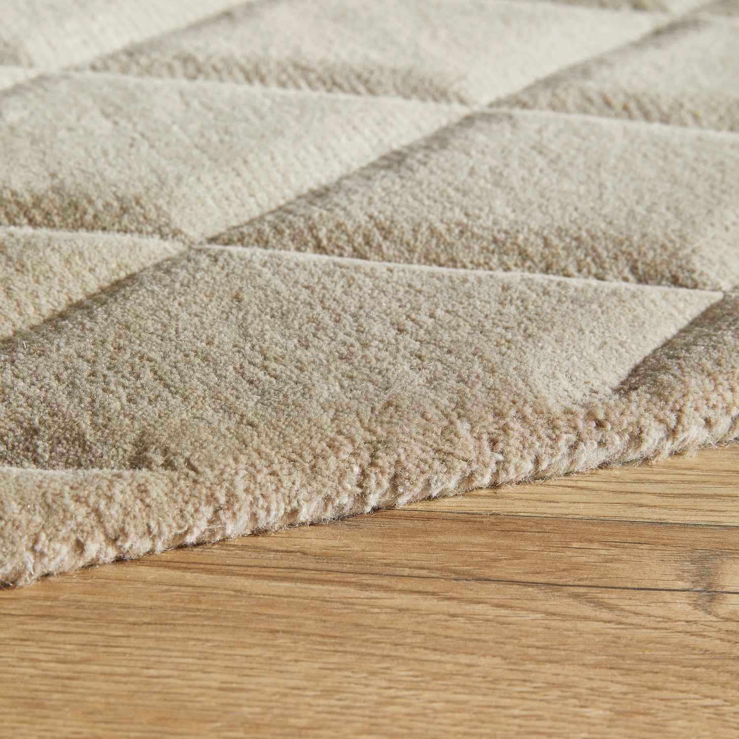 Priory PRI103 Taupe Rug - Love-Rugs