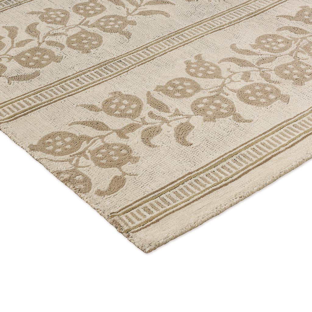 Sanderson Anaar Flax 148001 Rug - Love-Rugs