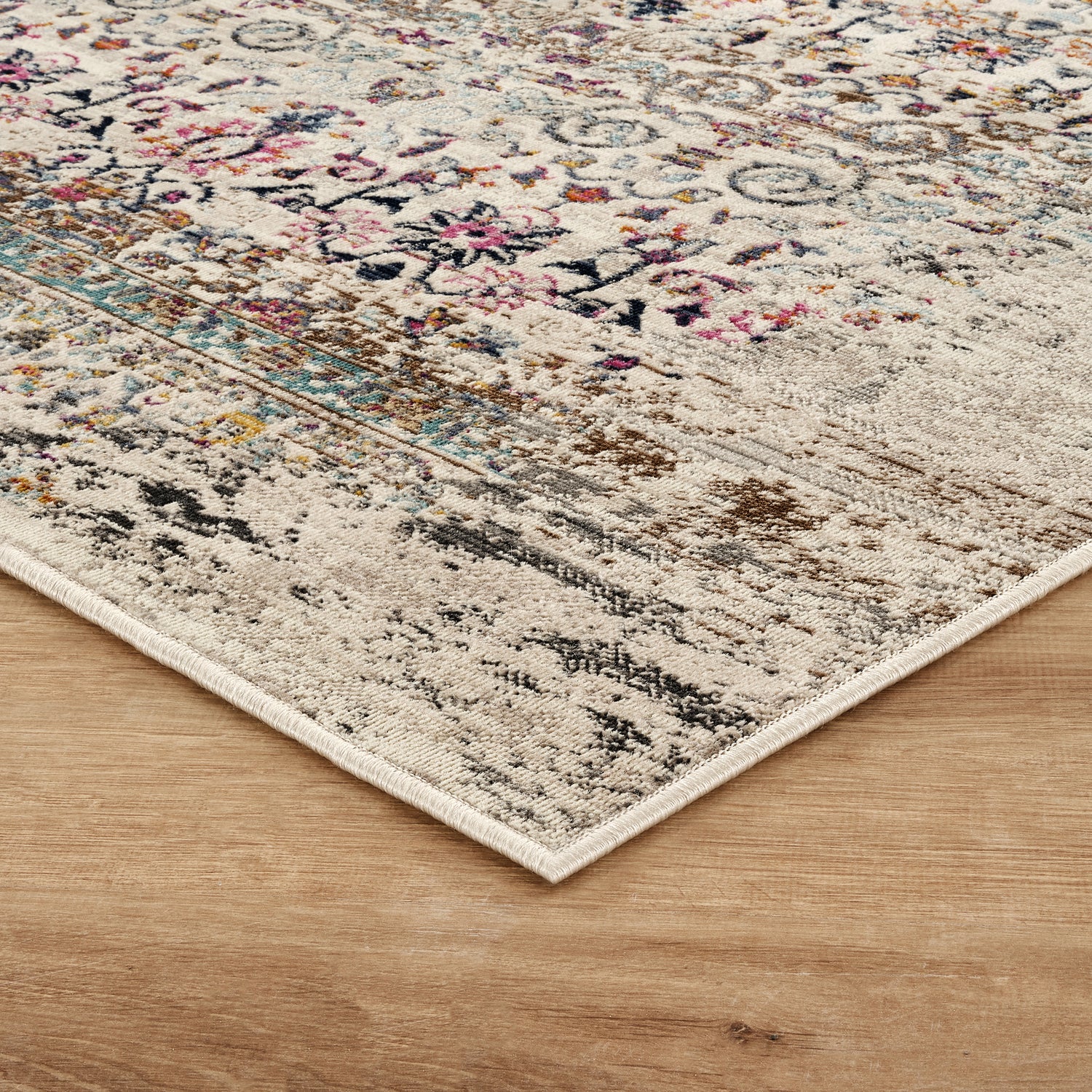 Nourison Vintage Kashan VKA02 Ivory Rug