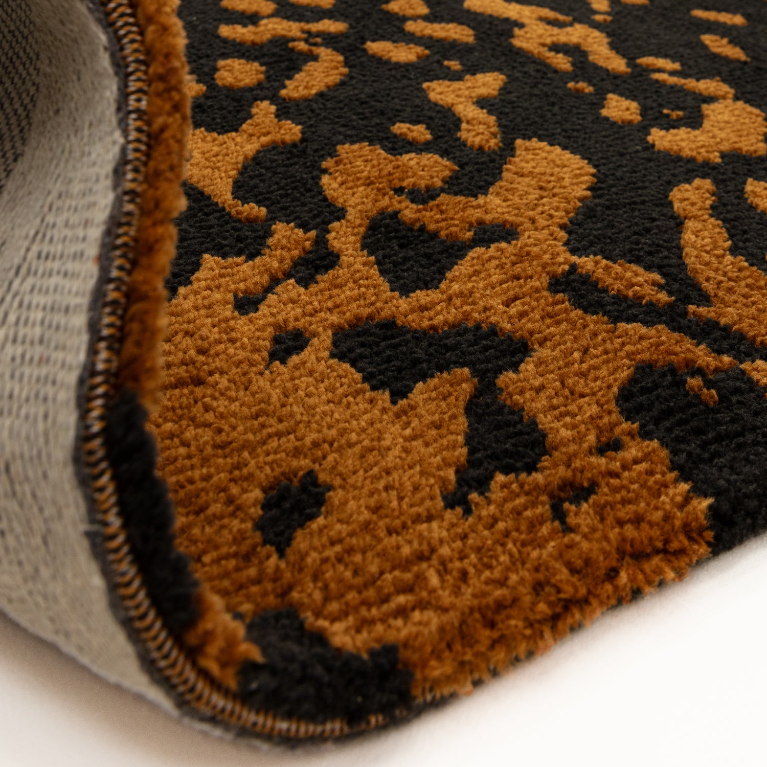 Wilder Splash Charcoal Rug - Love-Rugs