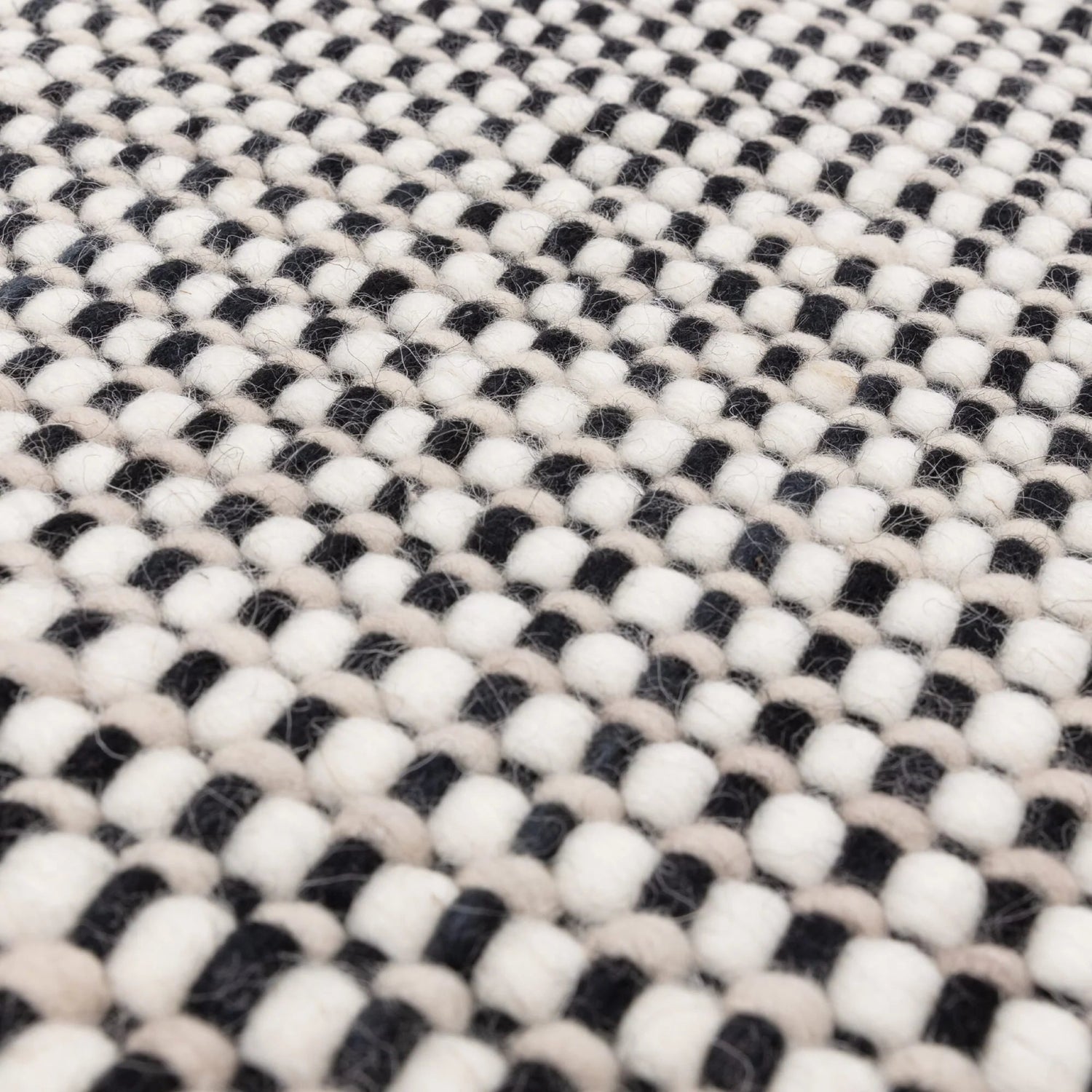 Avalon Monochrome Rug - Love - Rugs