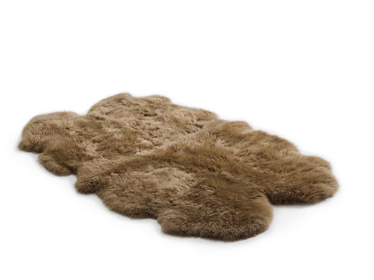 Bowron Longwool Hony Sheepskin Rug alternate image