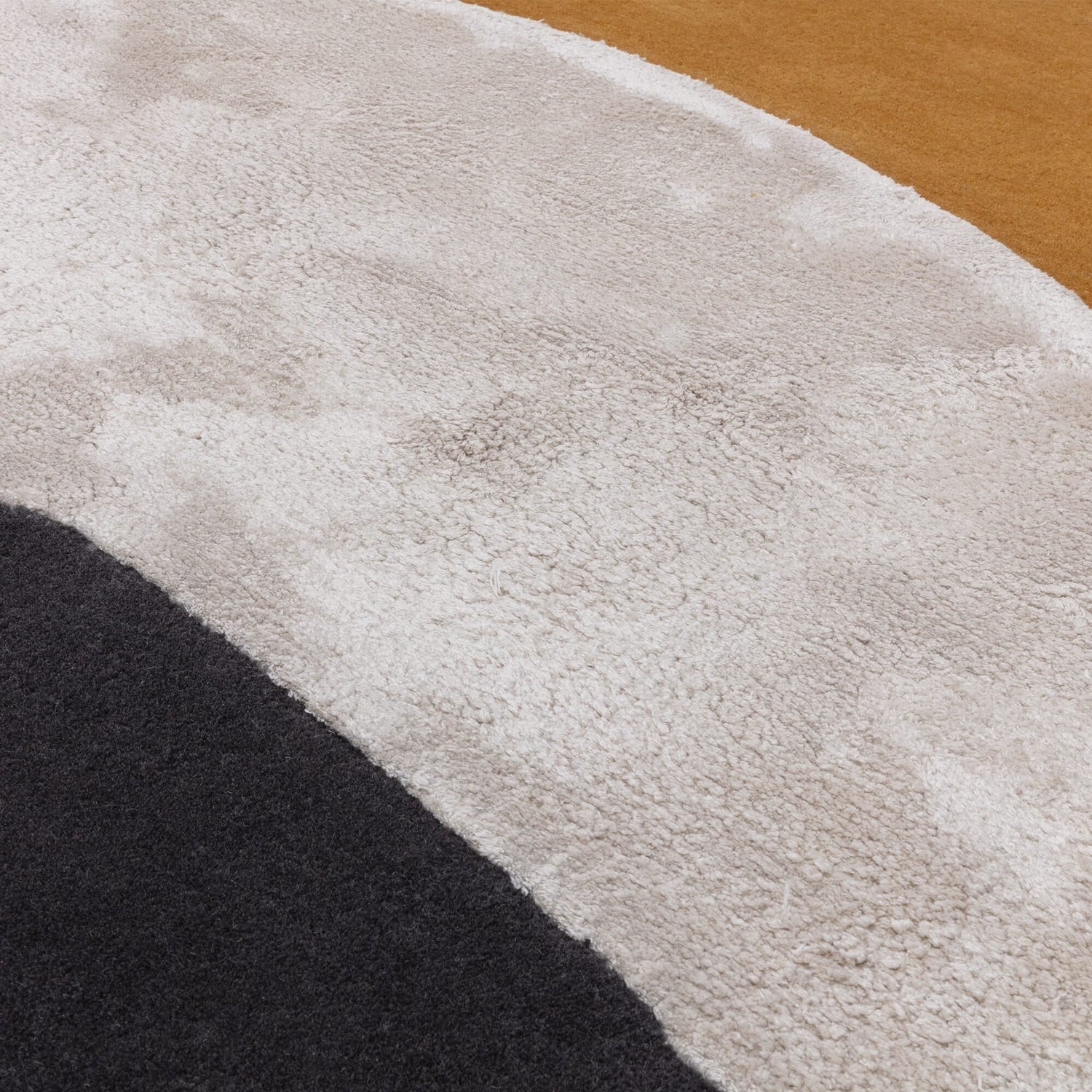 Matrix Signature Ochre MAX104 Rug - Love-Rugs