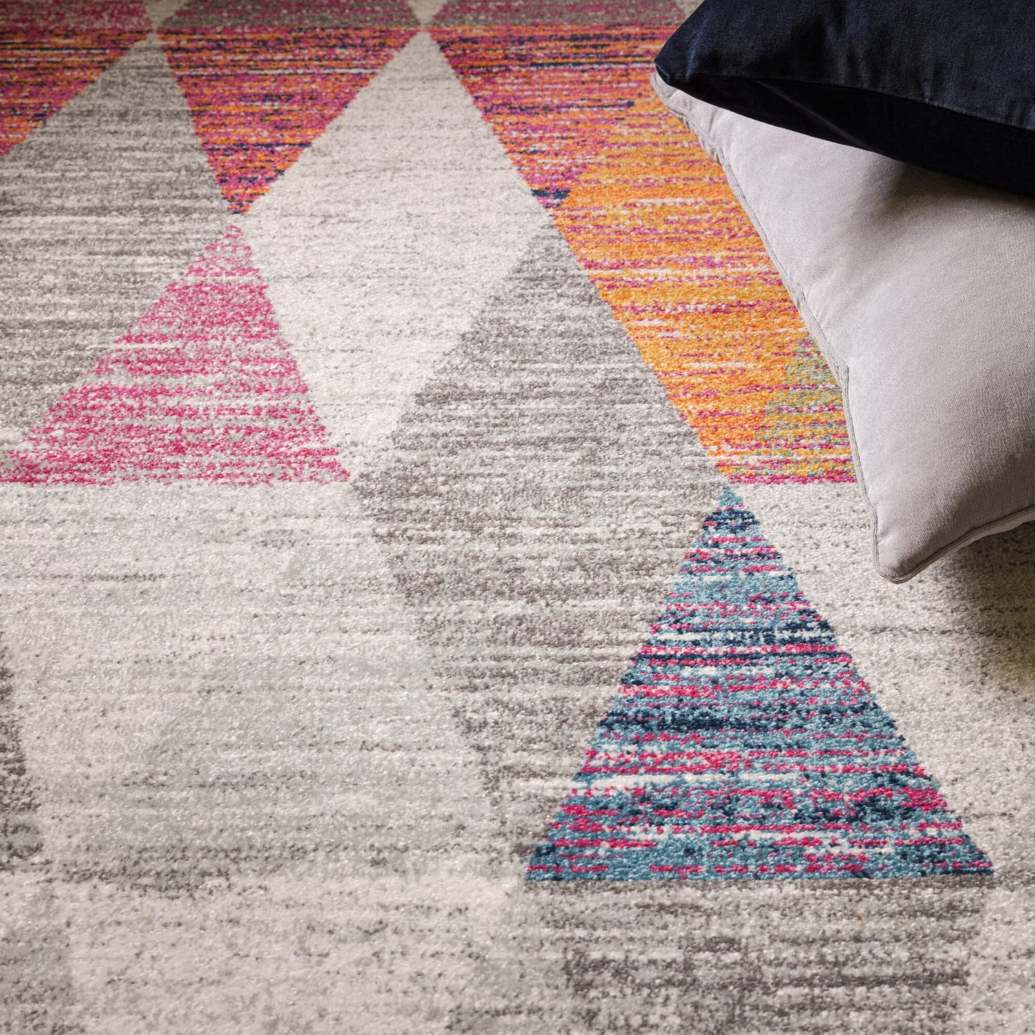 Muse MU24 Harlequin Pink Rug – Love-Rugs