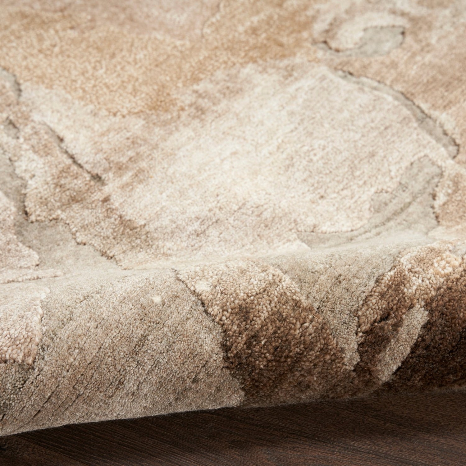 Nourison Silk Shadows SHA24 Beige Silver Rug - Love - Rugs