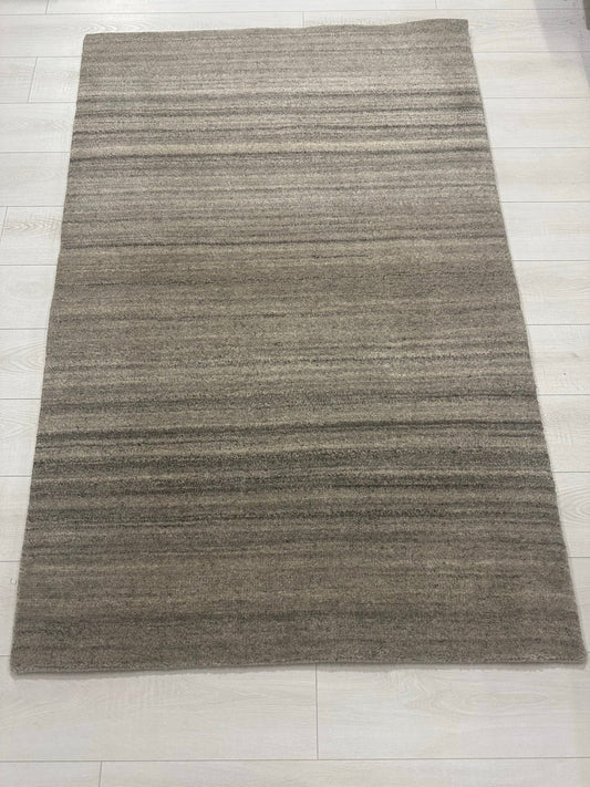 Royal Delhi Wool Rug - Love-Rugs alternate image