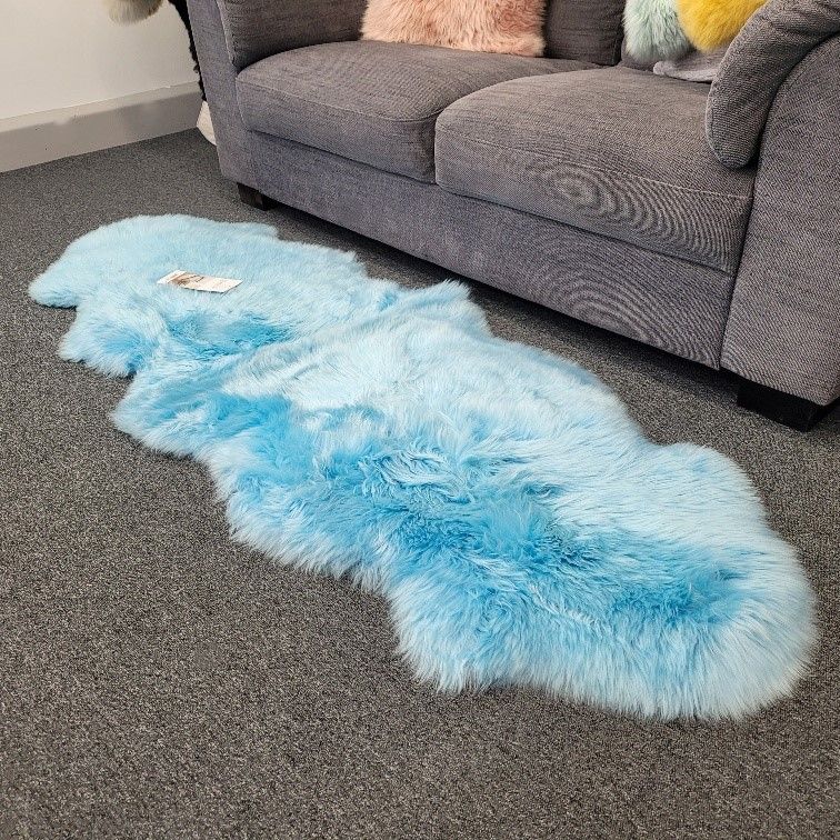 Bowron Longwool Sea Foam Sheepskin Rug