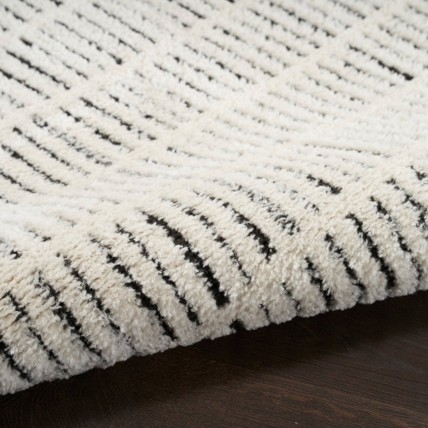 Ivory Black Pattern Rug Modern Comfort MNC03 Ivory Black Rug – Love-Rugs