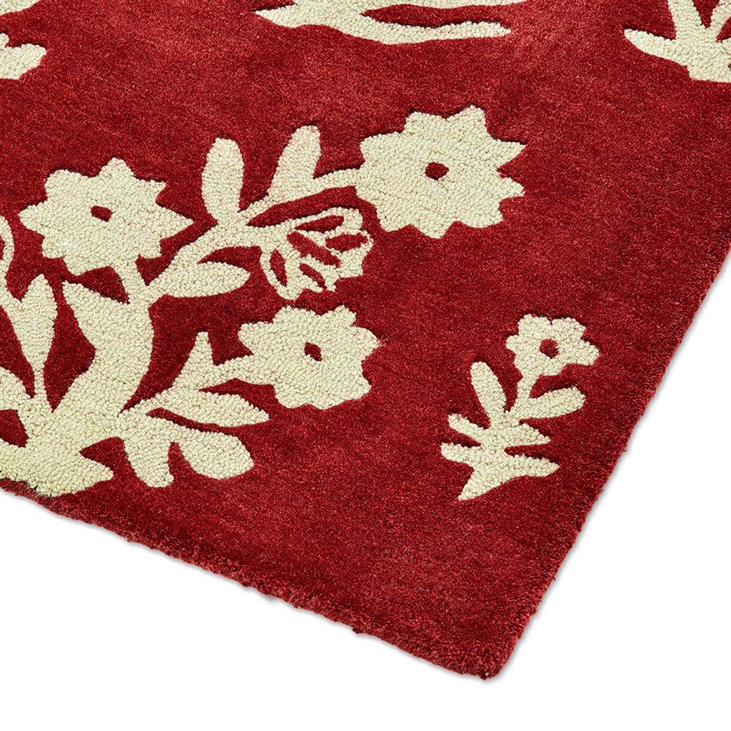 Sanderson Woodland Glade Damson Red 146800 Rug - Love-Rugs